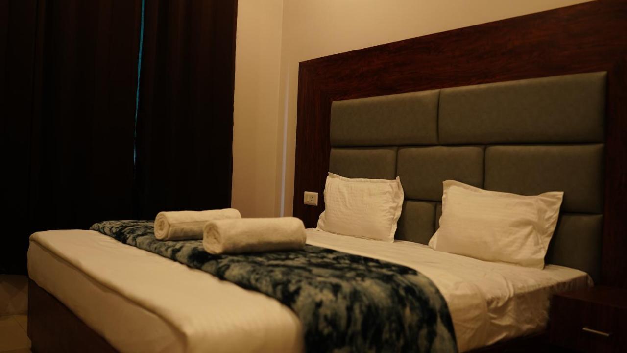 World Residences Srinagar (Jammu and Kashmir) Exterior photo